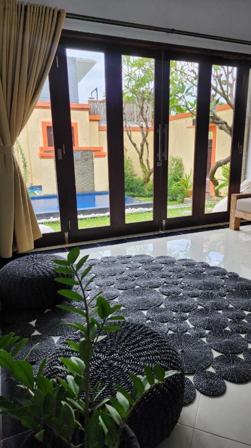 Villa Danielle Seminyak Exterior foto